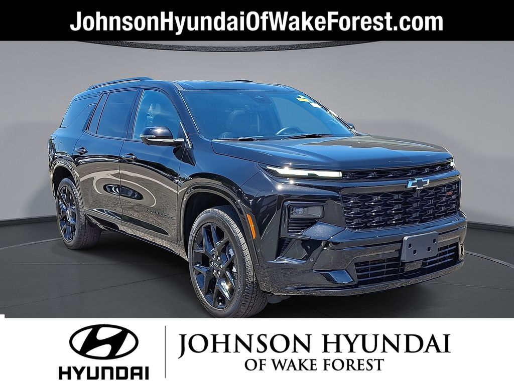 Mosaic Black Metallic 2024 Chevrolet Traverse SUV / Crossover Front-Wheel Drive 8-Speed Automatic