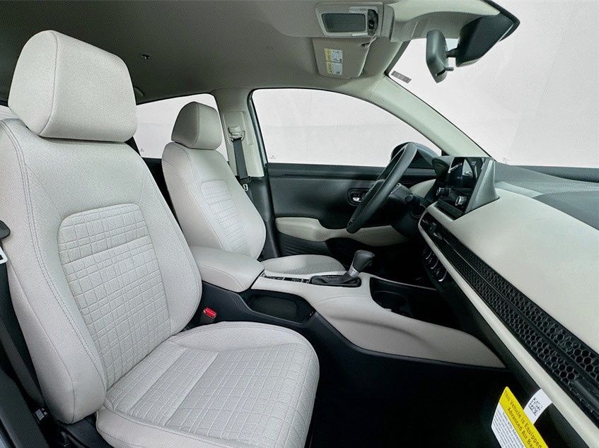 Used Car 2025 Honda Hr-v  Lx For Sale Under $30,000 In Austin, Texas