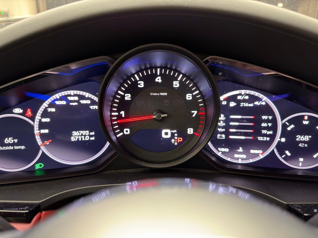 Thumbnail: 2023 Porsche Cayenne - 9