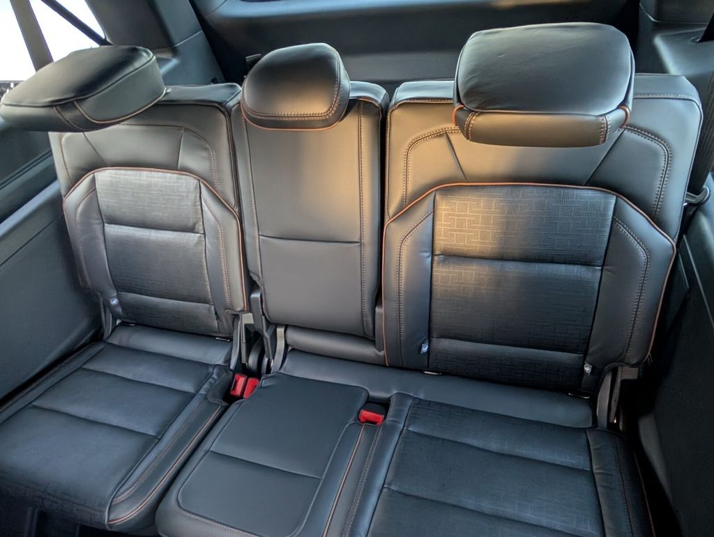 new 2026 Lincoln Navigator L car, priced at $125,420