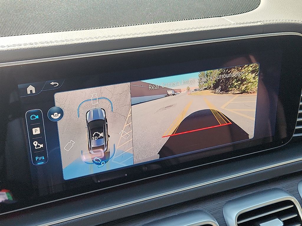 Thumbnail: 2026 Mercedes-Benz GLE - 13