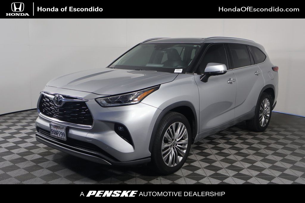 2022 Toyota Highlander Platinum -
                Escondido, CA