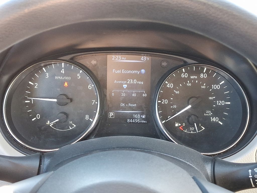 Thumbnail: 2018 Nissan Rogue Sport - 20