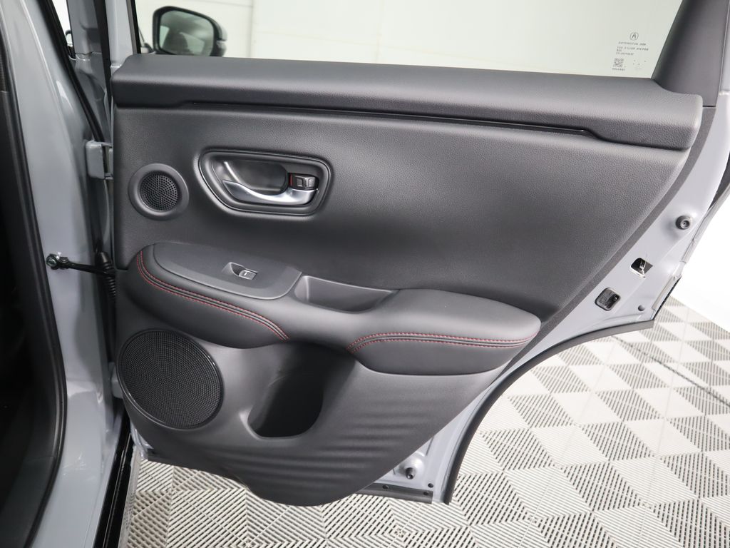 Thumbnail: 2025 Acura ADX - 28