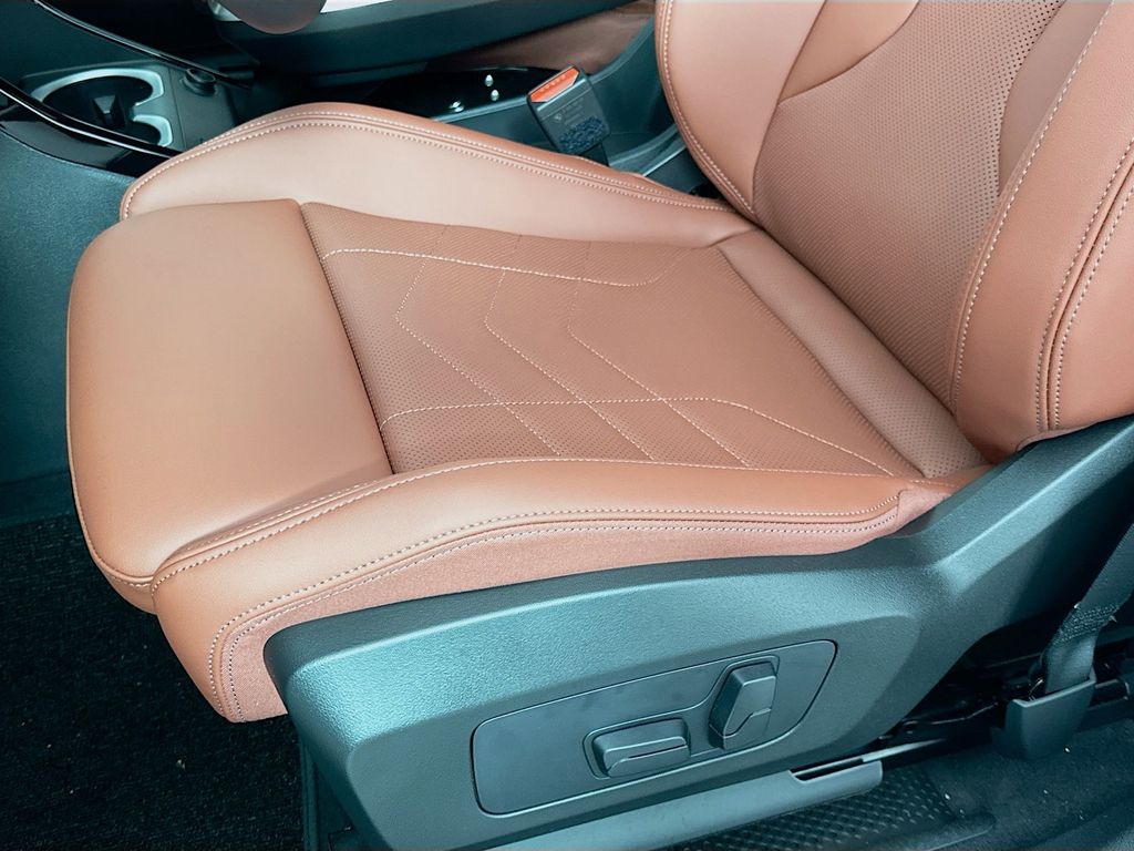 Thumbnail: 2026 BMW X1 - 21