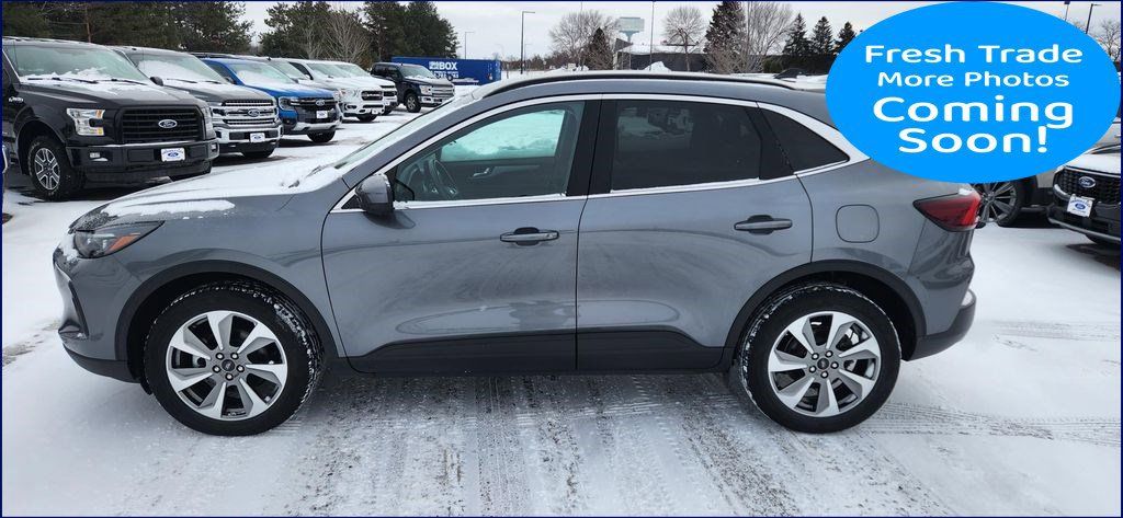 2024 Ford Escape Platinum AWD