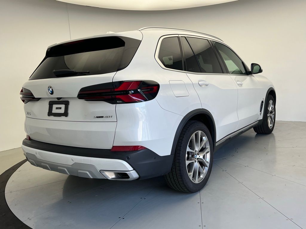 Thumbnail: 2025 BMW X5 - 3