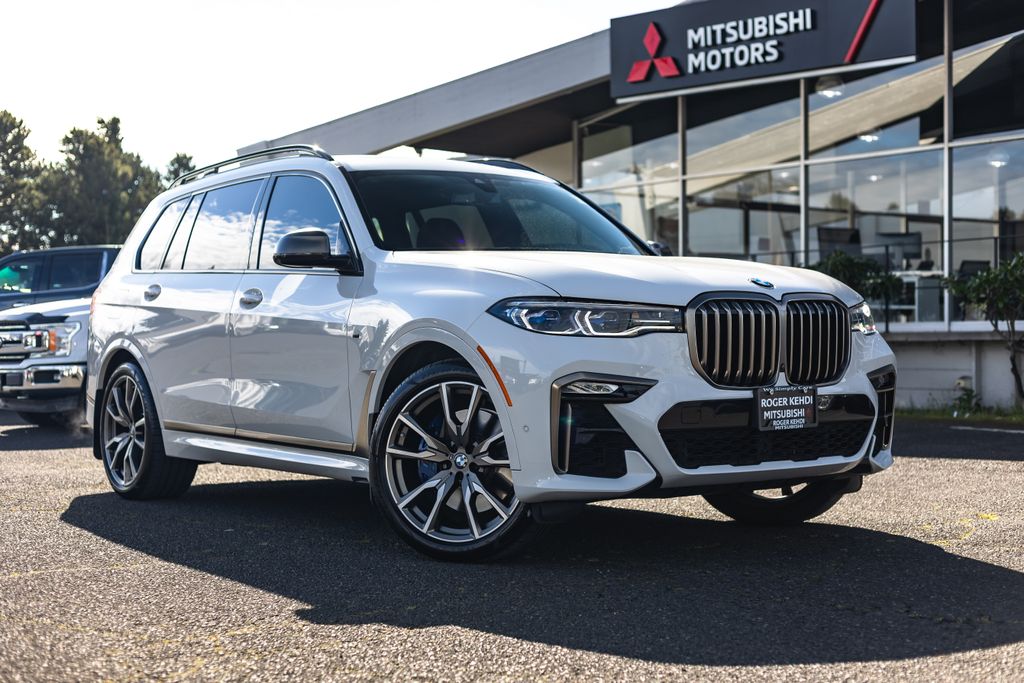 Alpine White 2022 BMW X7 M50i AWD SUV / Crossover All-Wheel Drive 8-Speed Automatic
