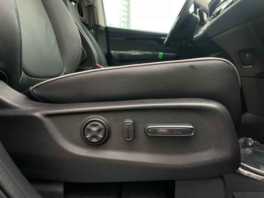 Thumbnail: 2026 Honda Odyssey - 28