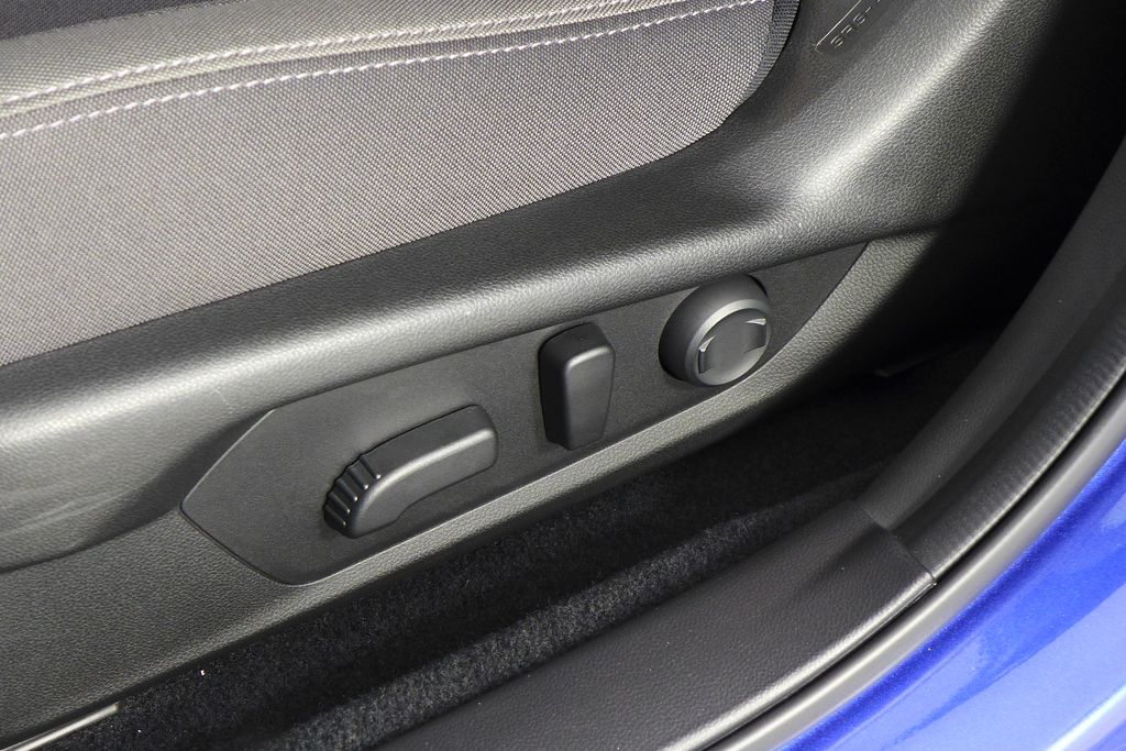 Thumbnail: 2025 Subaru Crosstrek - 23