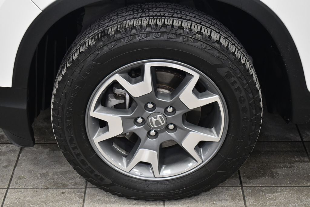 Thumbnail: 2023 Honda Passport - 15