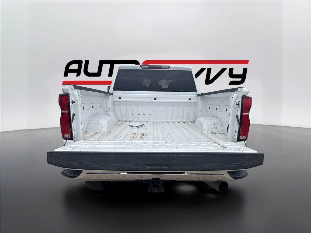 Used 2024 White Chevrolet LTZ image 18