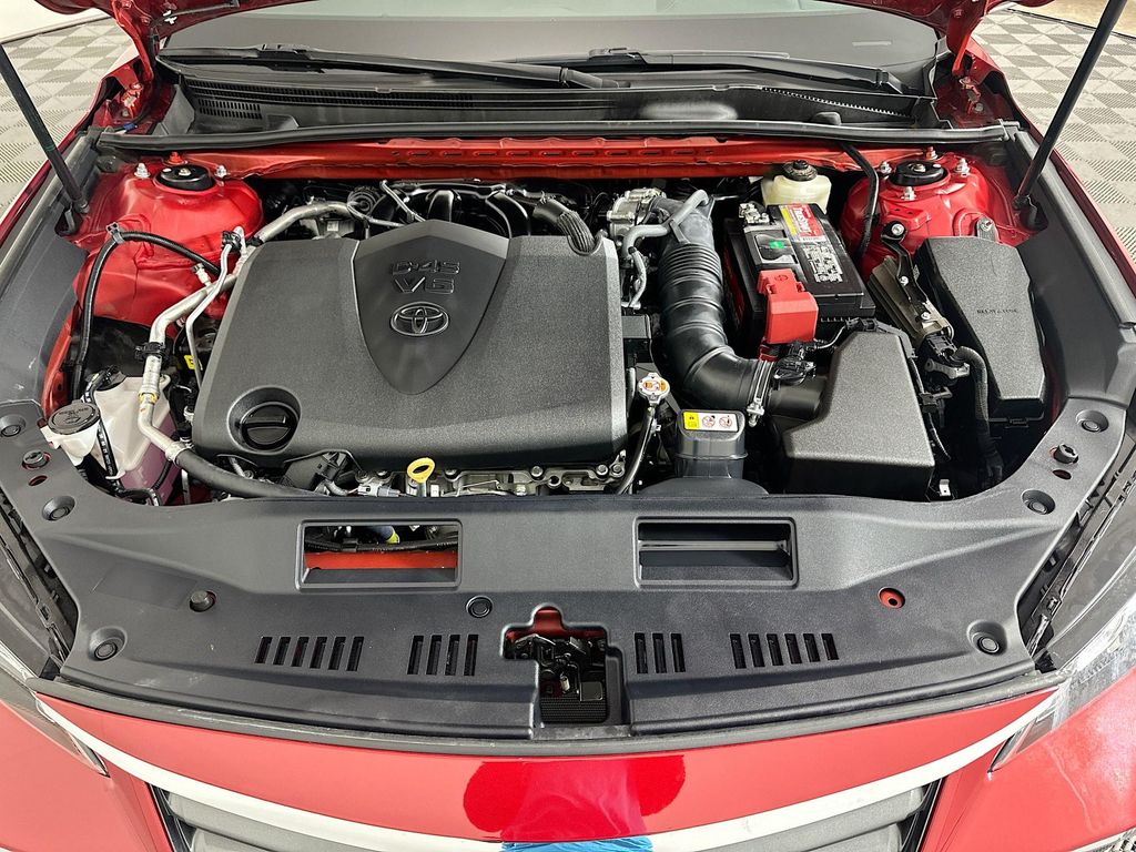 Thumbnail: 2022 Toyota Avalon - 29