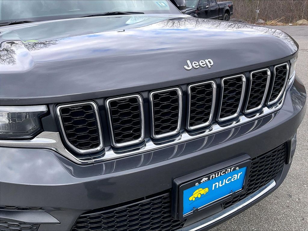 2022 Jeep Grand Cherokee — photo 28