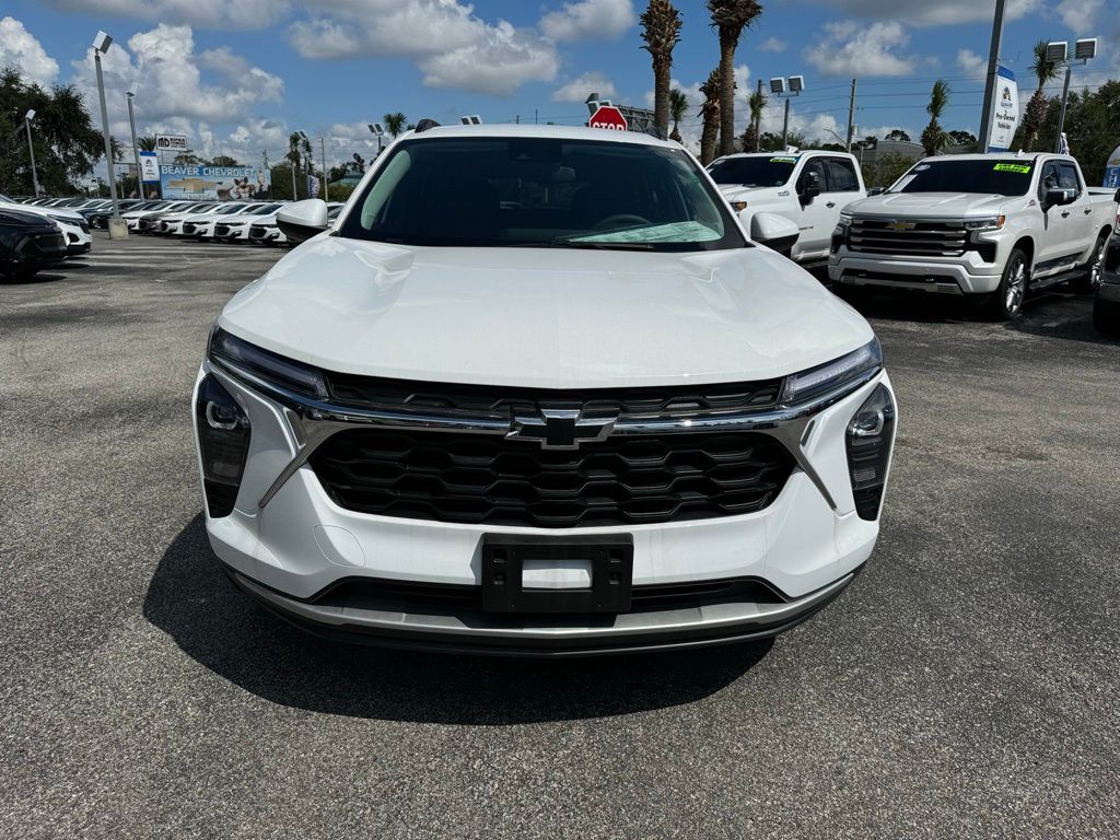 2024 Chevrolet Trax LT 3