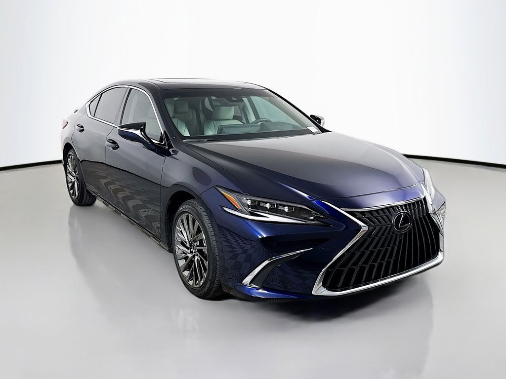 Thumbnail: 2025 Lexus ES - 3