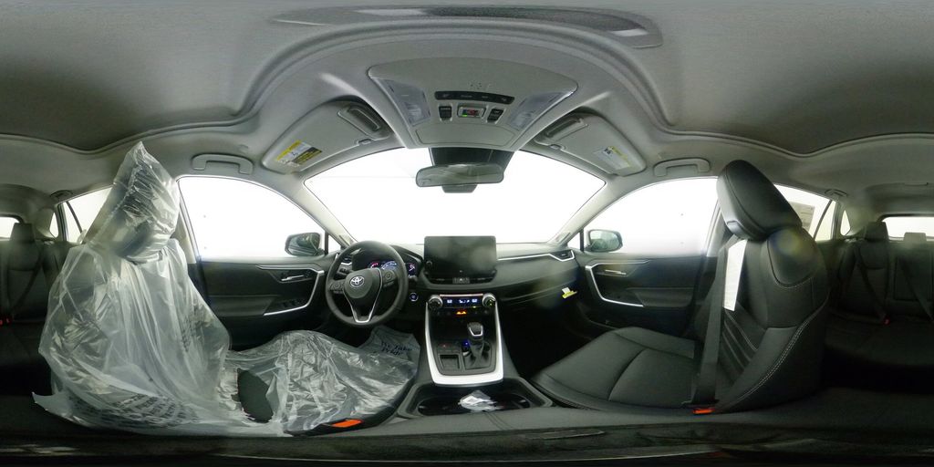 Thumbnail: 2025 Toyota RAV4 - 32