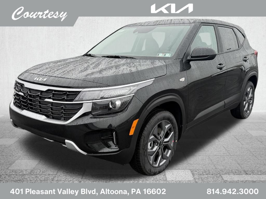 Fusion Black 2026 Kia Seltos SUV / Crossover All-Wheel Drive Continuously Variable Transmission