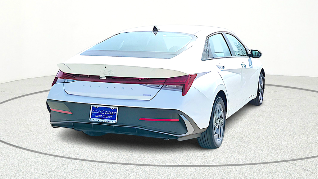 2026 Hyundai Elantra Hybrid
