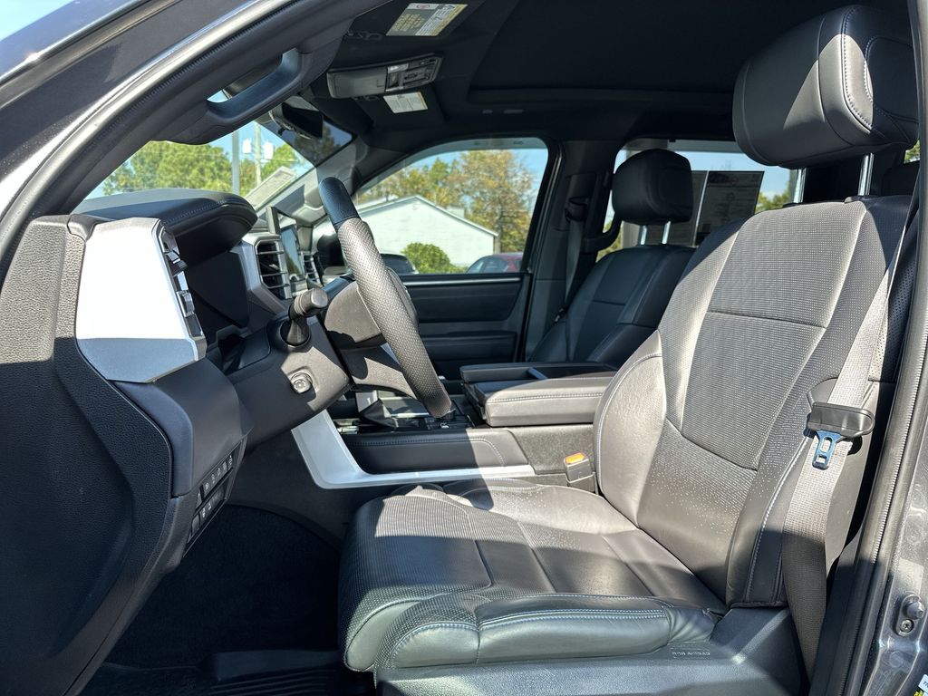 2023 Toyota Tundra Platinum - 10