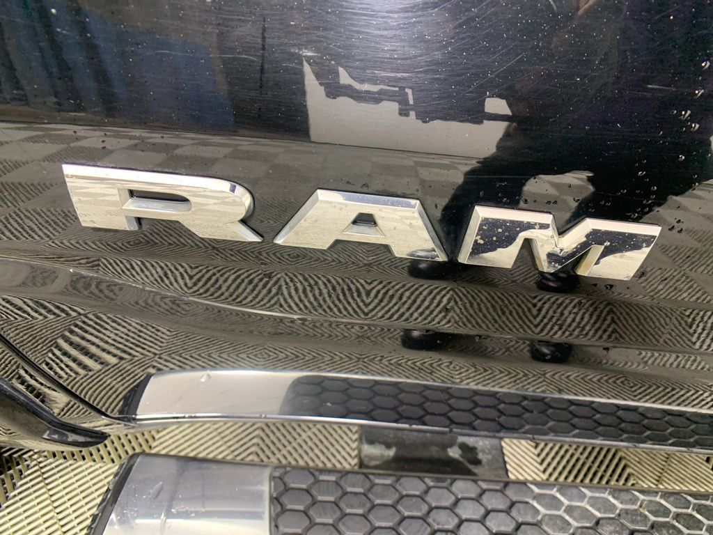 2020 Ram 1500 Laramie 14