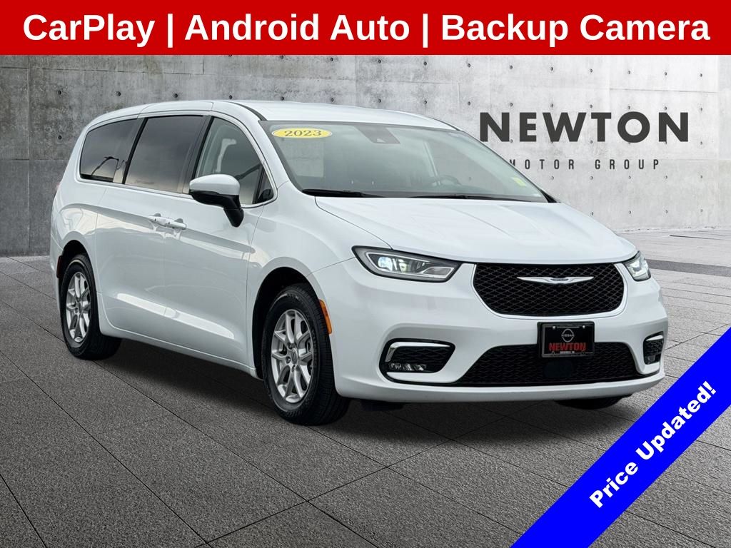 2023 Chrysler Pacifica Touring L FWD