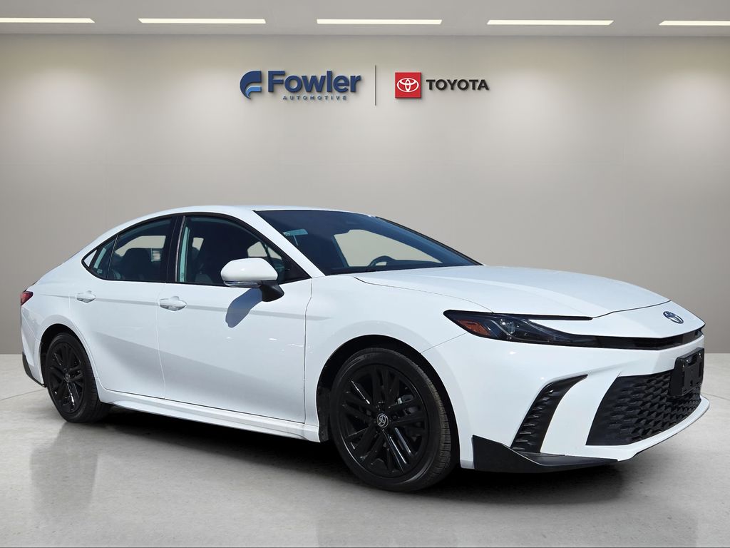 Ice Cap 2025 Toyota Camry SE FWD Sedan Front-Wheel Drive Continuously Variable Transmission