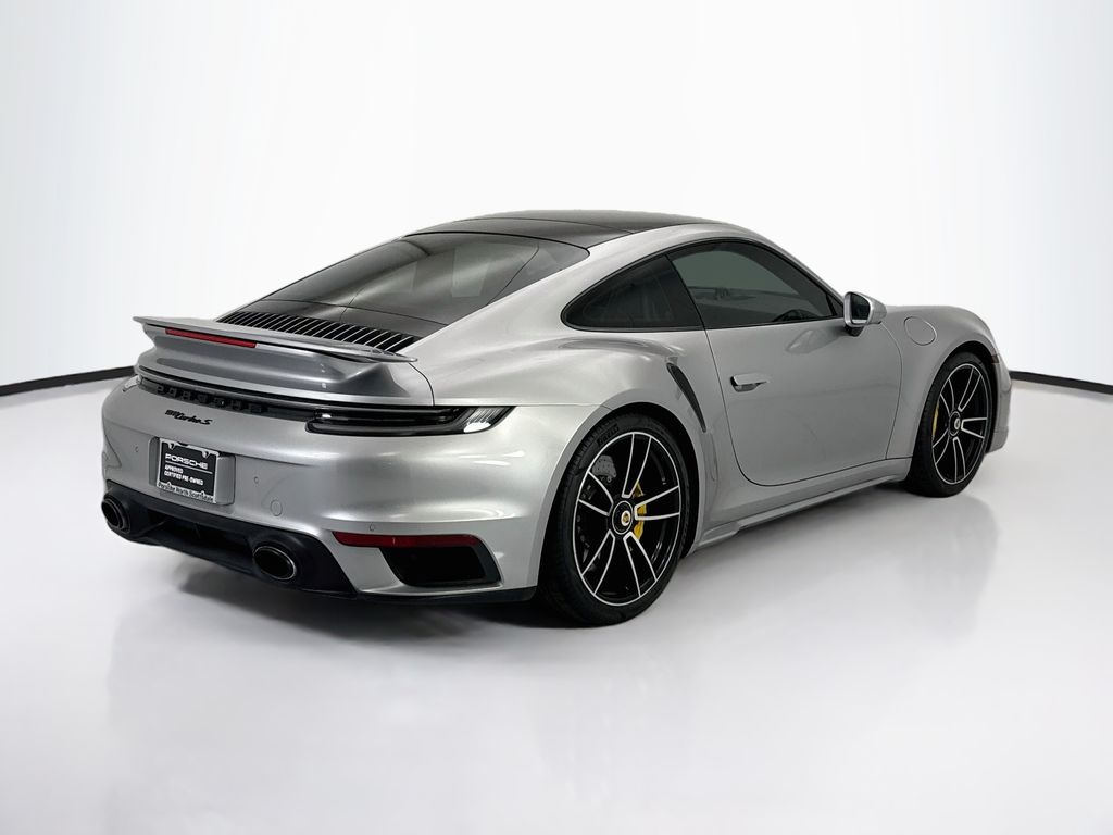 Thumbnail: 2022 Porsche 911 - 7
