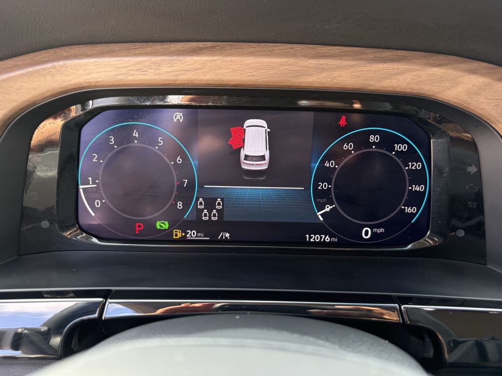 2024 Volkswagen Atlas 2.0T SE w/Technology Gray at AutoSavvy Houston Southwest