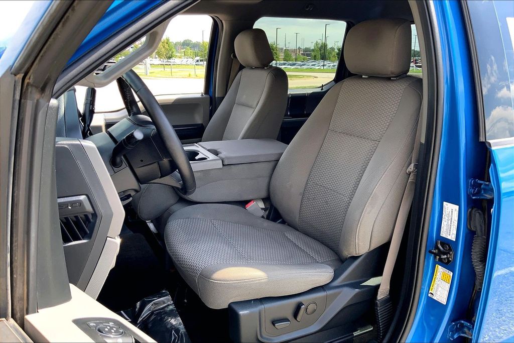 Used 2019 Blue Ford XLT image 23