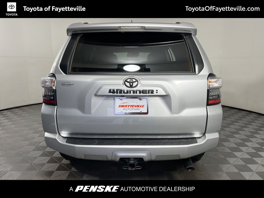 Thumbnail: 2023 Toyota 4Runner - 12