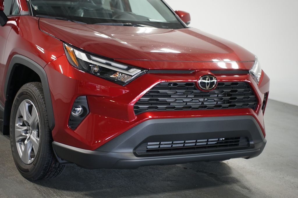 Thumbnail: 2025 Toyota RAV4 - 4