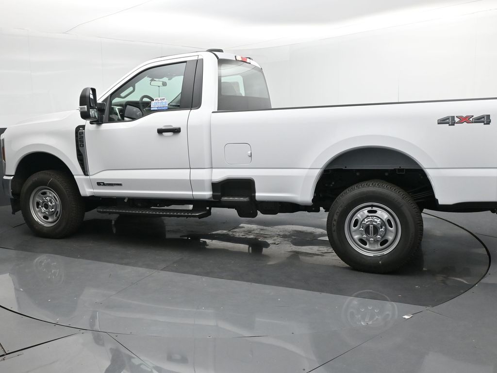2025 Ford F-250 Super Duty XLT