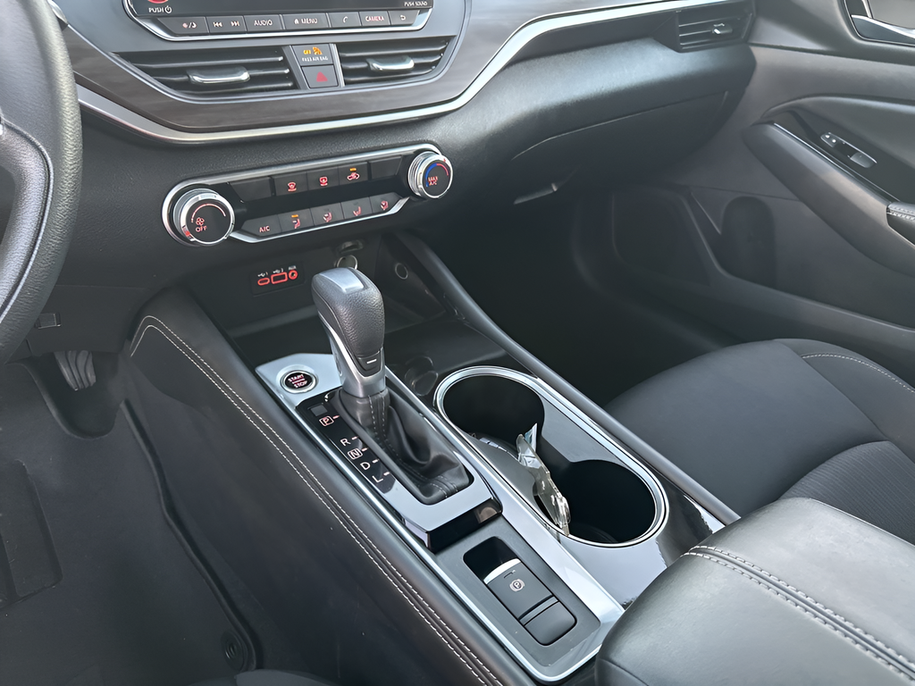 Used Car 2023 Nissan Altima  2.5 Sv For Sale Under $25,000 In Austin, Texas