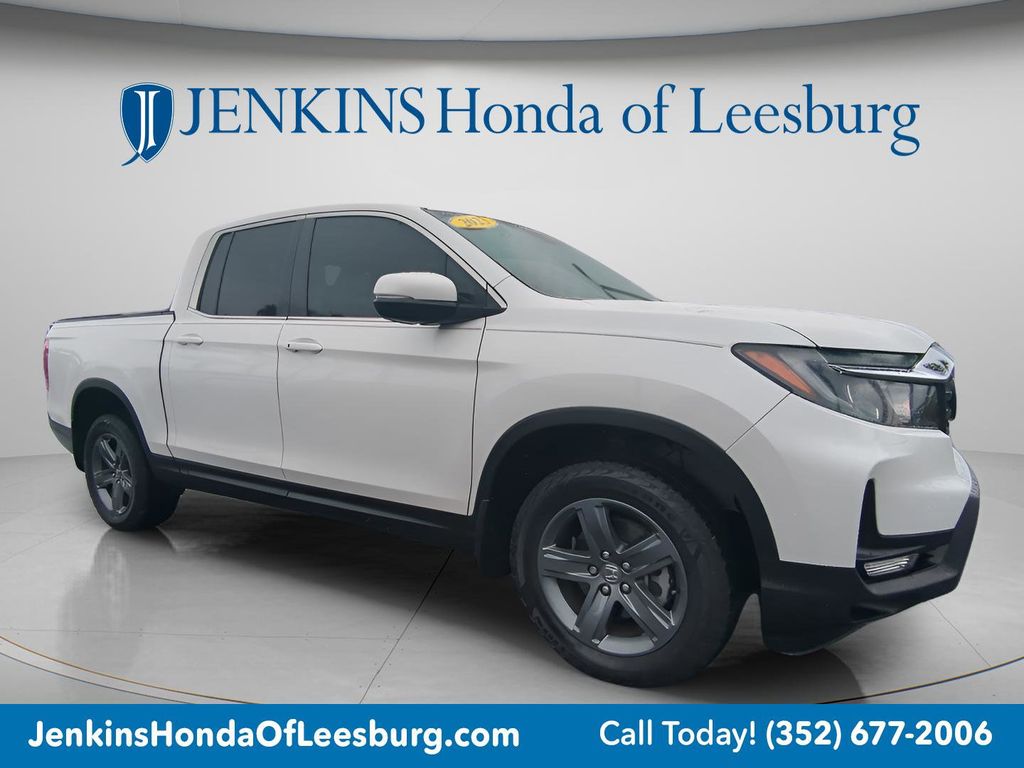 Platinum White 2023 Honda Ridgeline RTL AWD Pickup Truck All-Wheel Drive 9-Speed Automatic