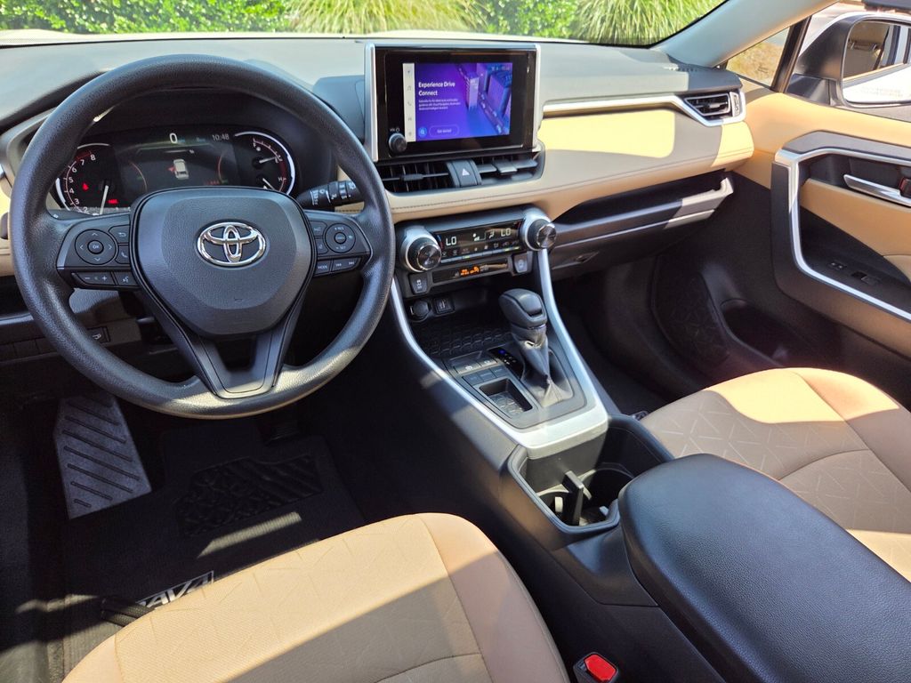 Used 2024 Toyota RAV4 SUV
