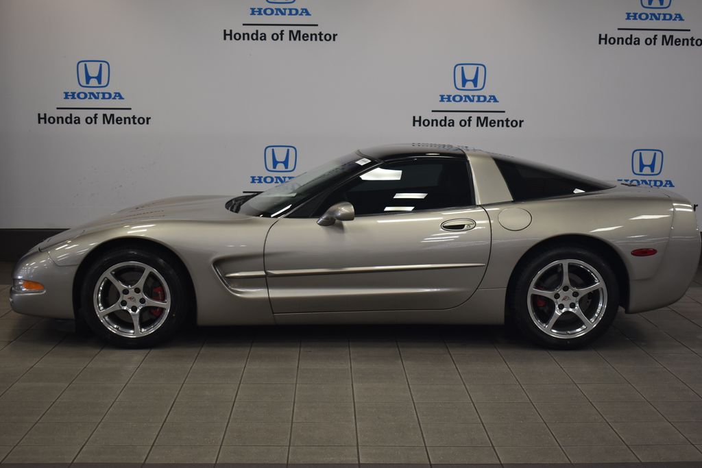Thumbnail: 2000 Chevrolet Corvette - 2