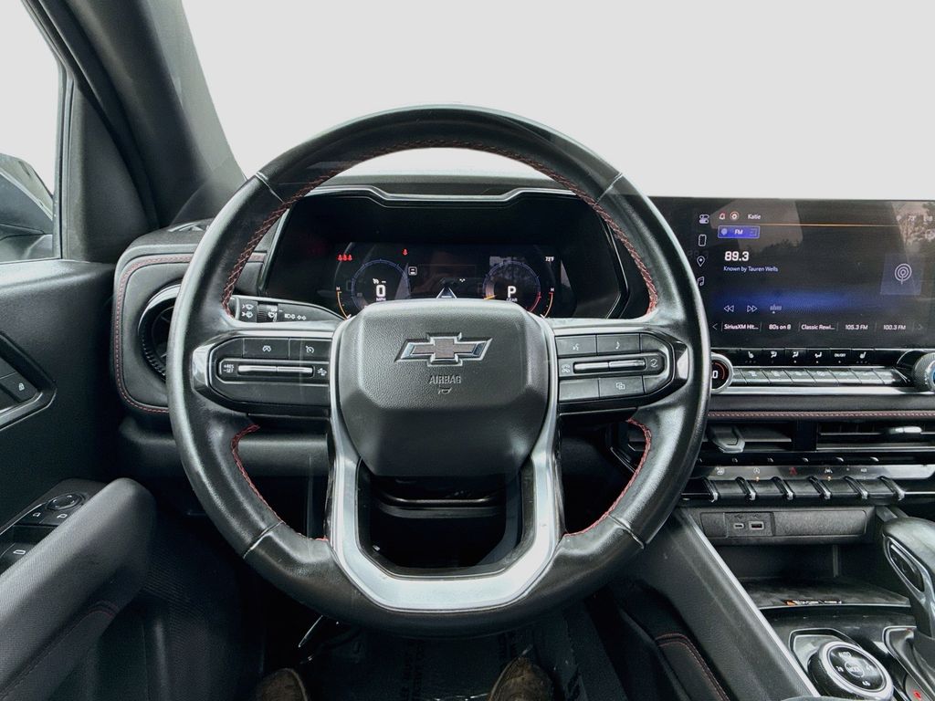 2024 Chevrolet Colorado Z71 - 10