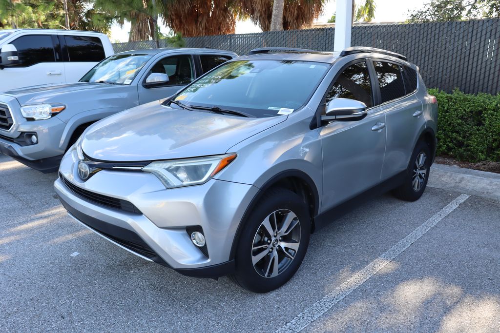 Thumbnail: 2018 Toyota RAV4 - 1