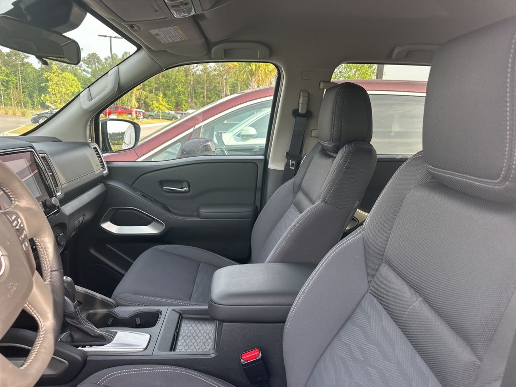 2024 Glacier White Nissan Frontier SV RWD Truck