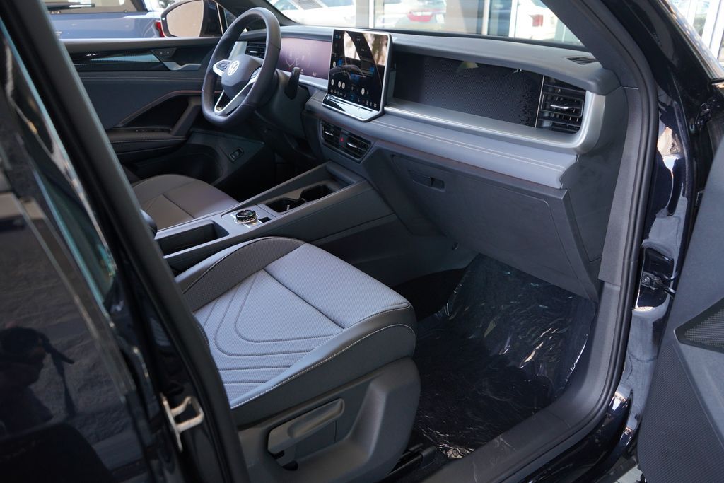 Thumbnail: 2026 Volkswagen Tiguan - 30