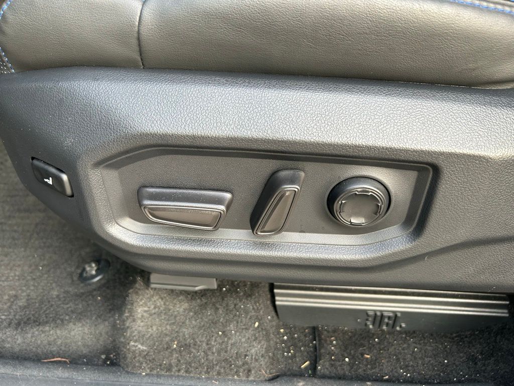2022 Toyota Tundra Platinum 21