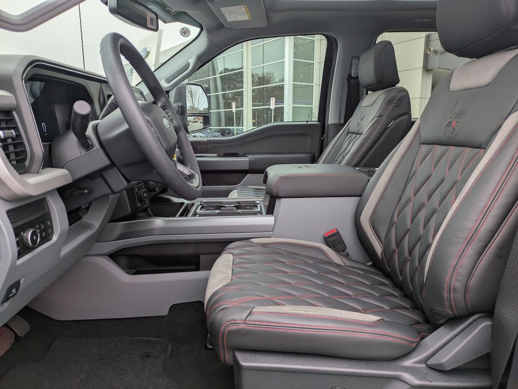 2026 Ford F-250 Super Duty XLT