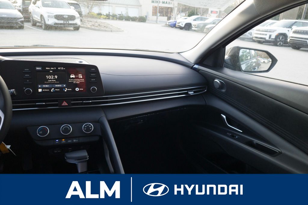 New 2026 Gray Hyundai SE image 19