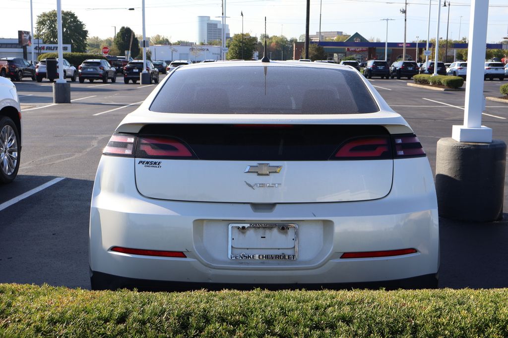 Thumbnail: 2014 Chevrolet Volt - 9