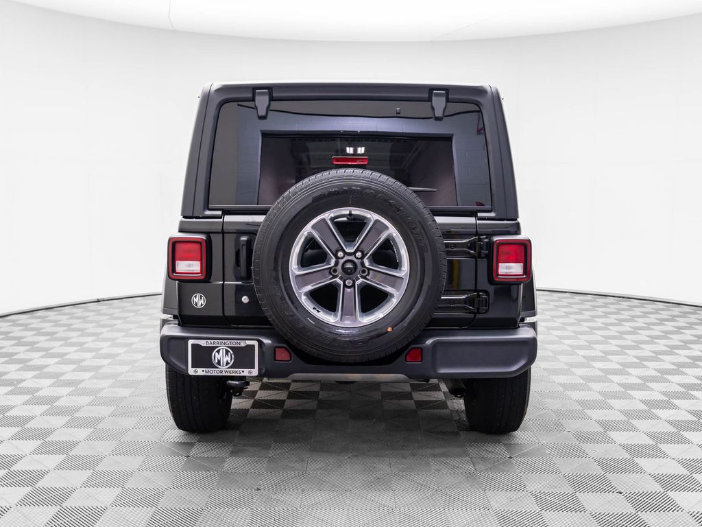 2020 Jeep Wrangler Unlimited Sahara photo