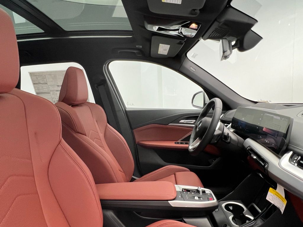 Thumbnail: 2026 BMW X1 - 6