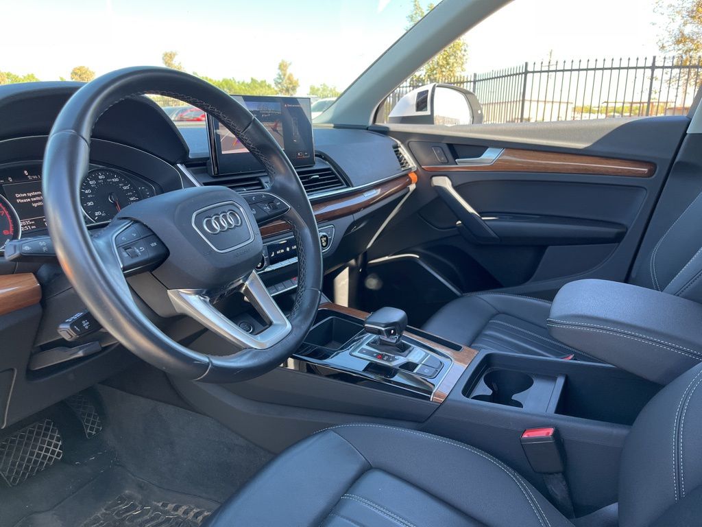 Thumbnail: 2023 Audi Q5 - 19