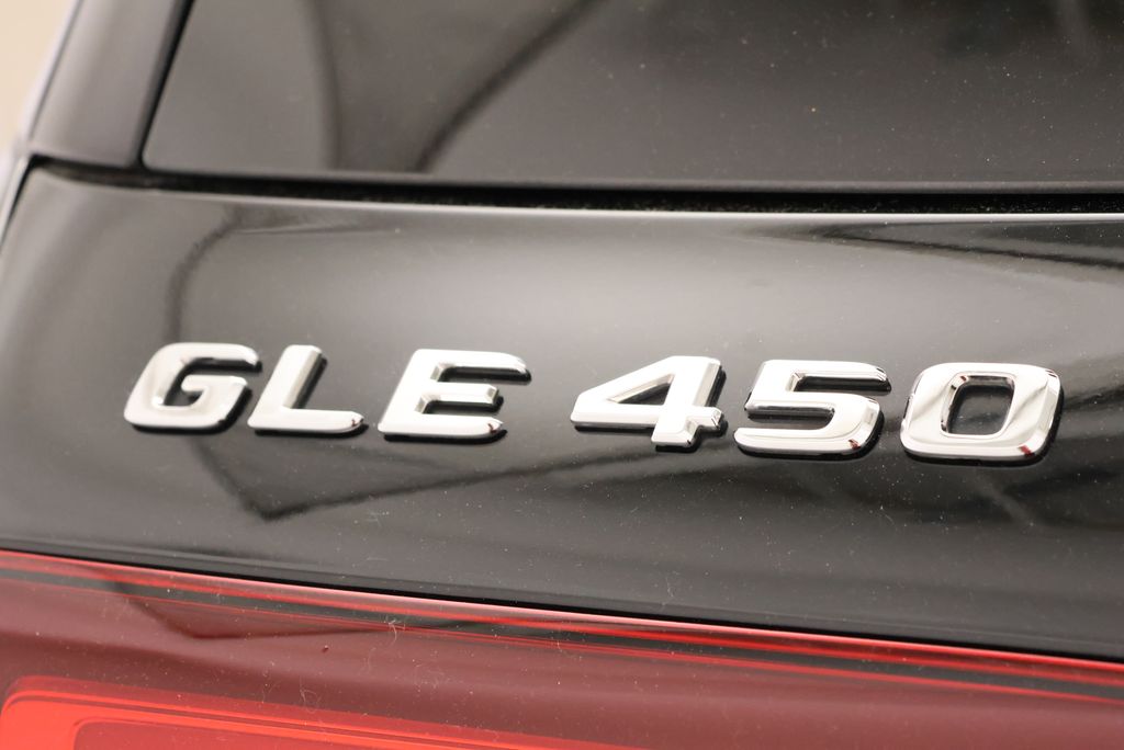 Thumbnail: 2024 Mercedes-Benz GLE - 9