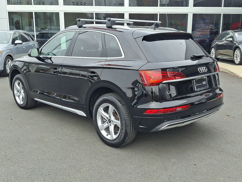 Thumbnail: 2024 Audi Q5 - 6